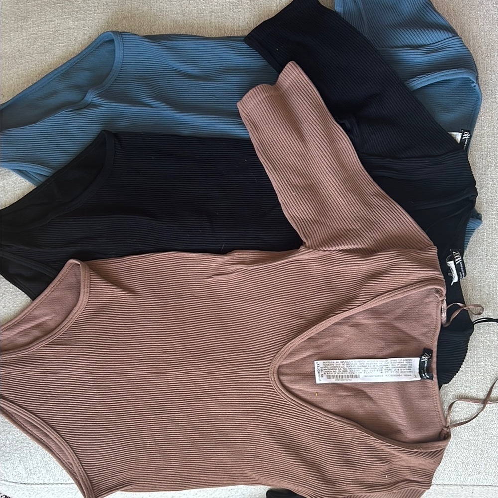 Zara 3-for-1 multicolored 3/4 sleeve bodysuit